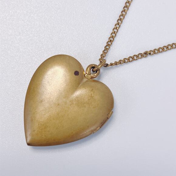 Vintage Mother of Pearl Heart Photo Locket Necklace 50s Hand Painted Mom Gift - Picture 10 of 16